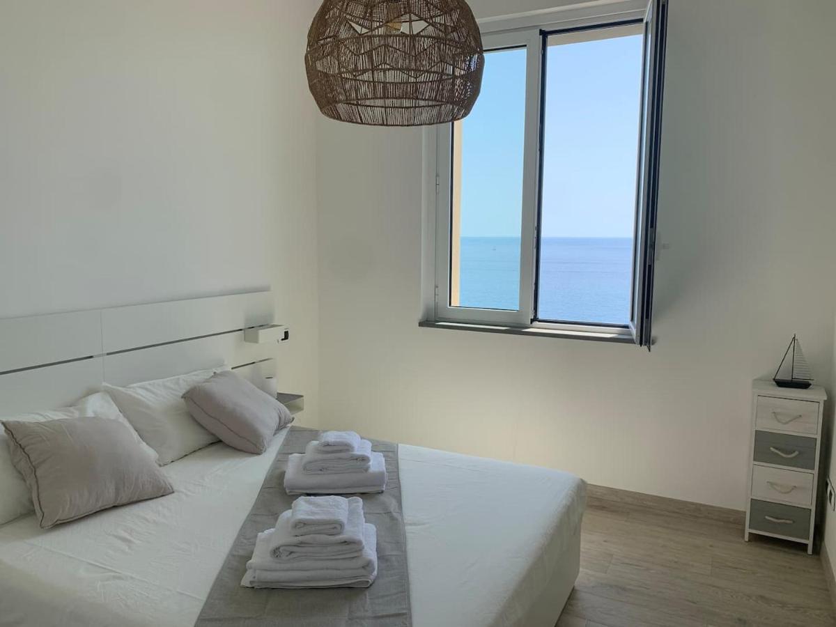 Incanto Sul Mare Con Enorme Terrazza E Piscina Cervo Eksteriør billede